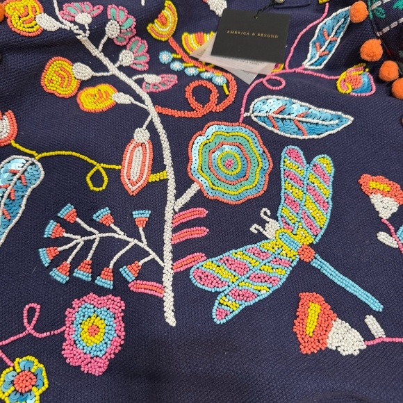 America and Beyond duffle overnight travel bag and cosmetic bag embroidered - Picture 9 of 11